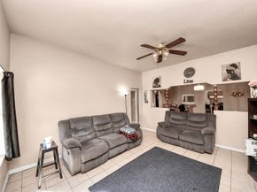 919 E 32nd Street, Houston TX 77022