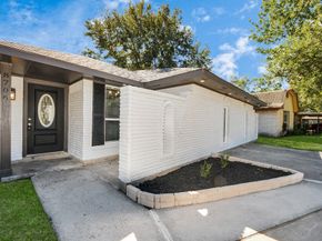 8706 Meadowview Drive, Houston TX 77037