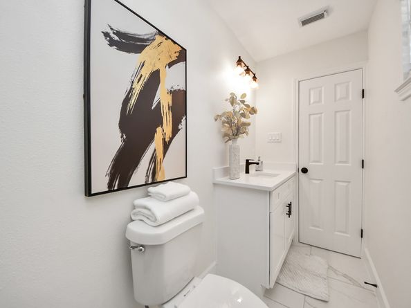 8706 Meadowview Drive, Houston TX 77037