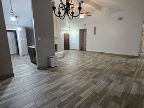 11531 Villa Heights Drive, Houston TX 77066