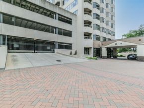 2001 Holcombe Boulevard 1106, Houston TX 77030