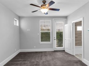 5429 Larkin Street, Houston TX 77007