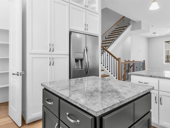 5429 Larkin Street, Houston TX 77007