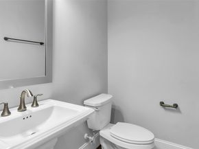 5429 Larkin Street, Houston TX 77007