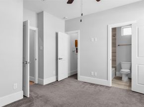 5429 Larkin Street, Houston TX 77007