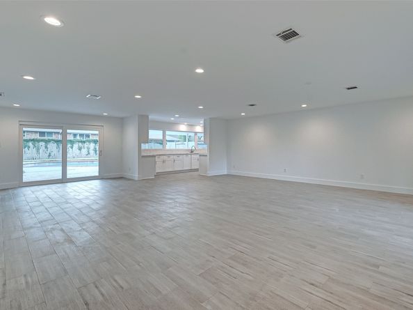 5007 Cheena Drive, Houston TX 77096