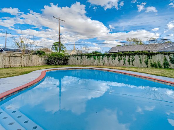 5007 Cheena Drive, Houston TX 77096