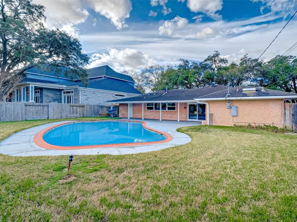 5007 Cheena Drive, Houston TX 77096