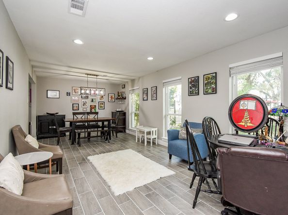 9235 Pecos Street, Houston TX 77055