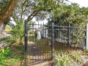 9235 Pecos Street, Houston TX 77055