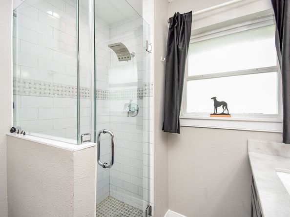 9235 Pecos Street, Houston TX 77055