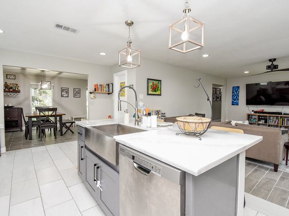 9235 Pecos Street, Houston TX 77055