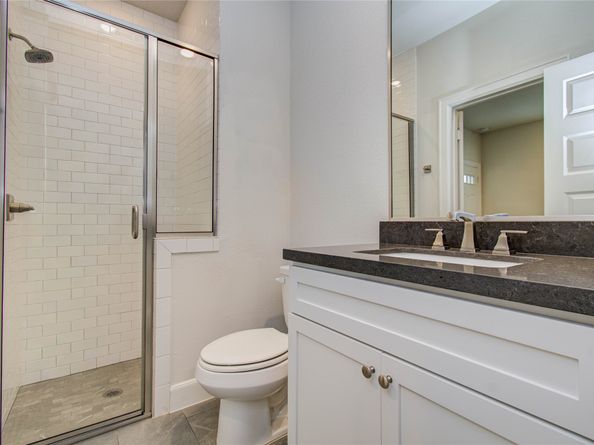 2810 Grand Fountains Drive B, Houston TX 77054