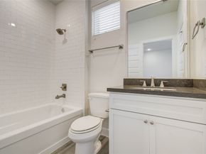 2810 Grand Fountains Drive B, Houston TX 77054