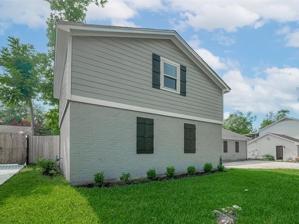 24606 Glen Loch Drive, Spring TX 77380