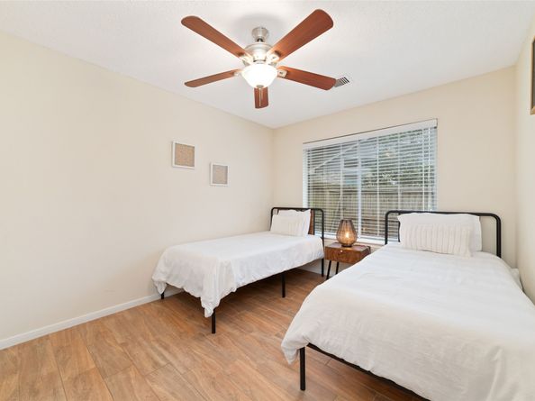 36 N Rain Forest Court, Spring TX 77380