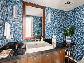 2115 Troon Street, Houston TX 77019