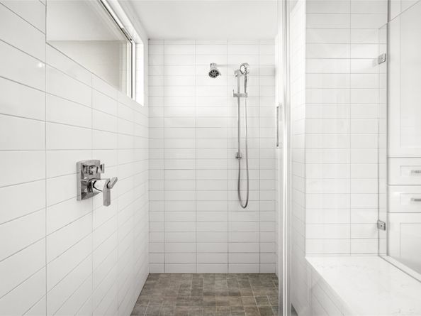 2115 Troon Street, Houston TX 77019