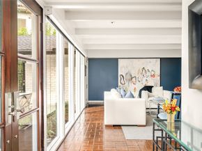 2115 Troon Street, Houston TX 77019