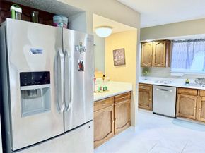 4723 Glenvillage Street, Houston TX 77084