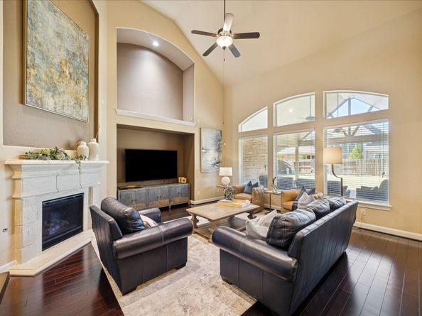 410 Mcallister Avenue, Sugar Land TX 77479