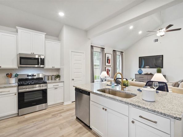 10912 Independence Road, Cleveland TX 77328