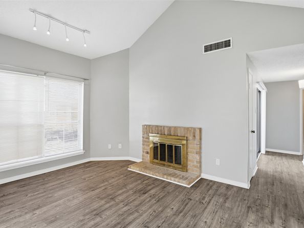 10122 Waterstone Drive, Houston TX 77042