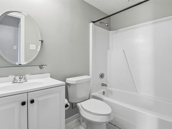 10122 Waterstone Drive, Houston TX 77042