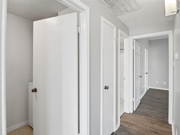 10122 Waterstone Drive, Houston TX 77042