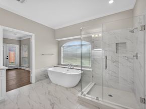 1202 Plantation Dr, Richmond TX 77406