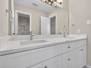 1202 Plantation Dr, Richmond TX 77406