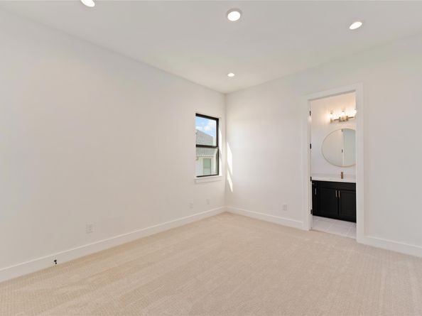 1458 Oak Tree Drive, Houston TX 77055