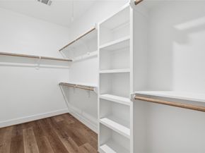 1031 S Victory Drive, Houston TX 77088