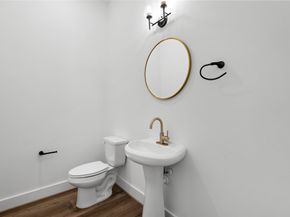 1031 S Victory Drive, Houston TX 77088