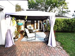 8011 Meadowvale Drive, Houston TX 77063