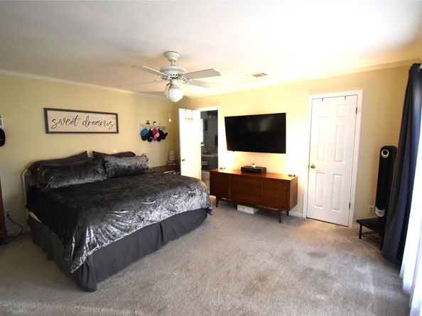 8011 Meadowvale Drive, Houston TX 77063