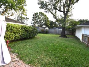 8011 Meadowvale Drive, Houston TX 77063