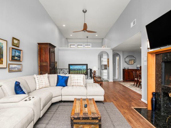 1011 Barkdull Street, Houston TX 77006