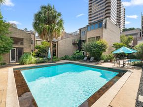 1011 Barkdull Street, Houston TX 77006