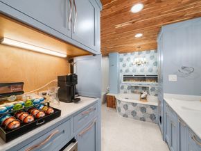 1011 Barkdull Street, Houston TX 77006