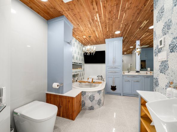 1011 Barkdull Street, Houston TX 77006