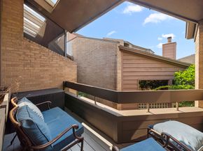 1011 Barkdull Street, Houston TX 77006