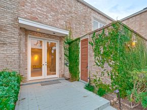 39 River Hollow Lane, Houston TX 77027