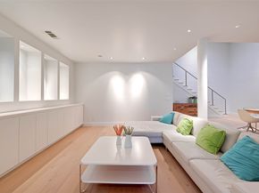 39 River Hollow Lane, Houston TX 77027