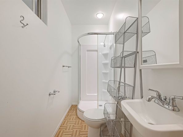 39 River Hollow Lane, Houston TX 77027