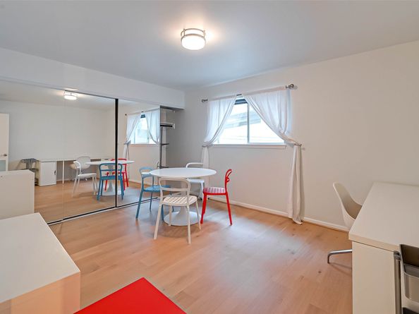 39 River Hollow Lane, Houston TX 77027