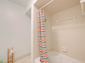 39 River Hollow Lane, Houston TX 77027