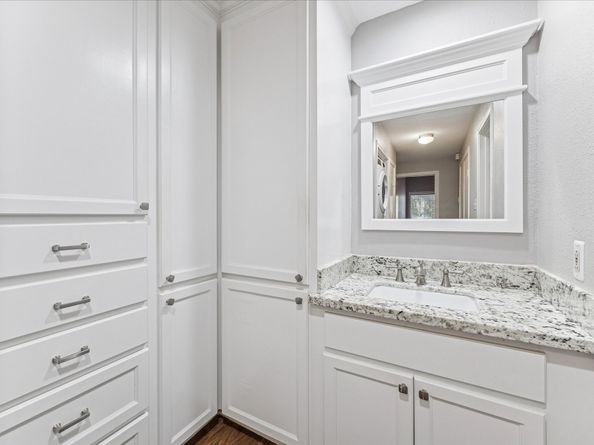 11711 Memorial Drive 510, Houston TX 77024