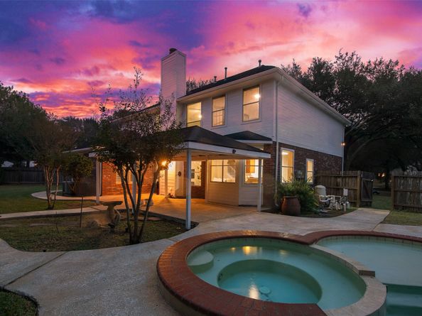 2402 Great Oaks Drive, Missouri City TX 77459