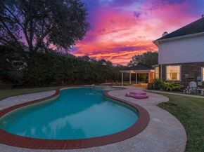 2402 Great Oaks Drive, Missouri City TX 77459